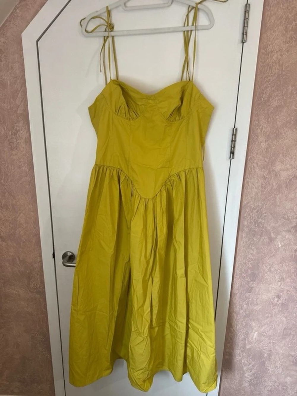 Sweetheart Tie-Shoulder Midi Dress in Mustard